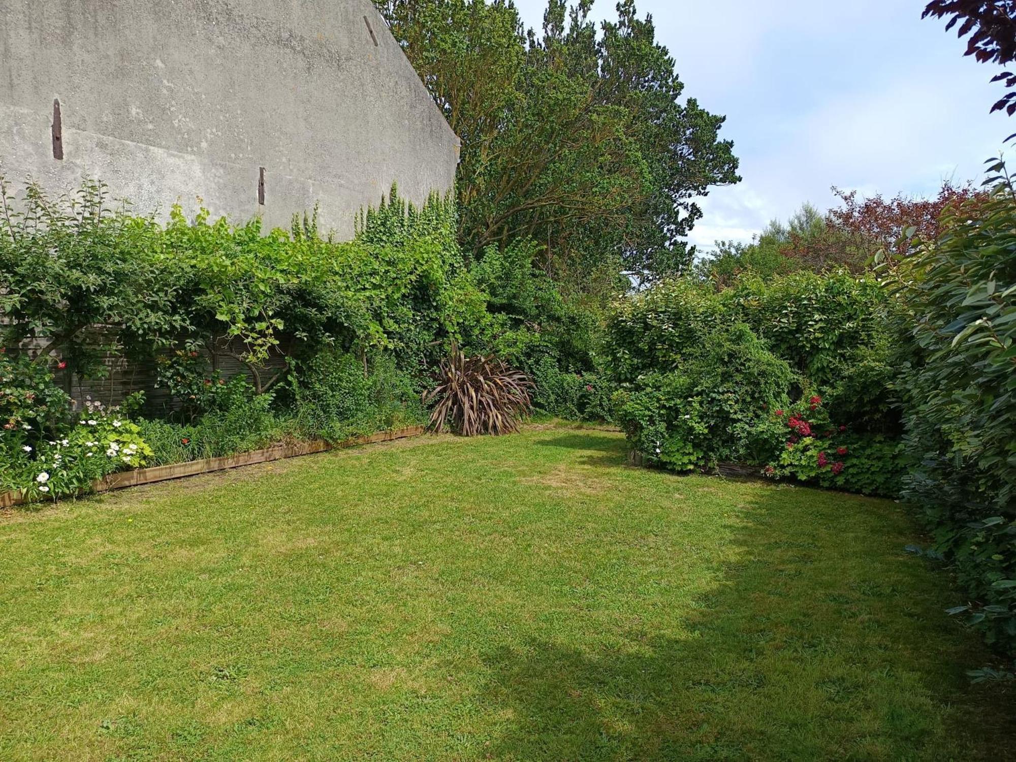 La Aussiere, Maison Avec Jardin A 500M De La Plage Pour 4 A 6 Pers กาเยอ-ซูร์-แม ภายนอก รูปภาพ